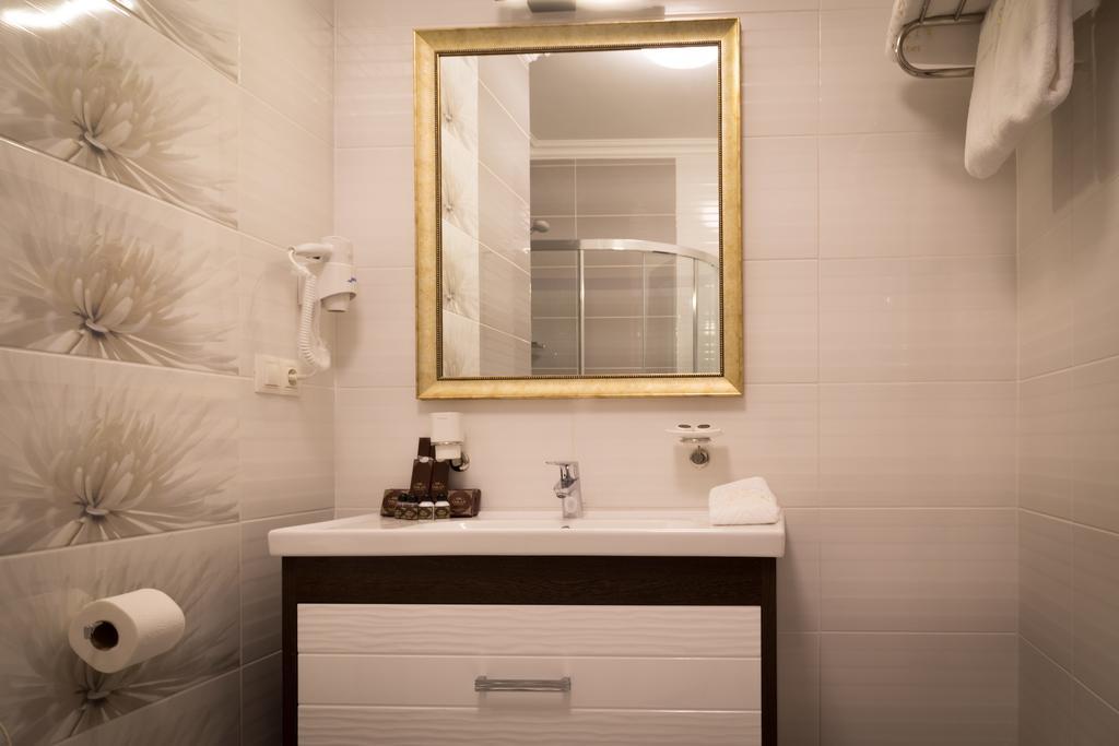 De Volan Boutique Hotel Odessa Exteriör bild