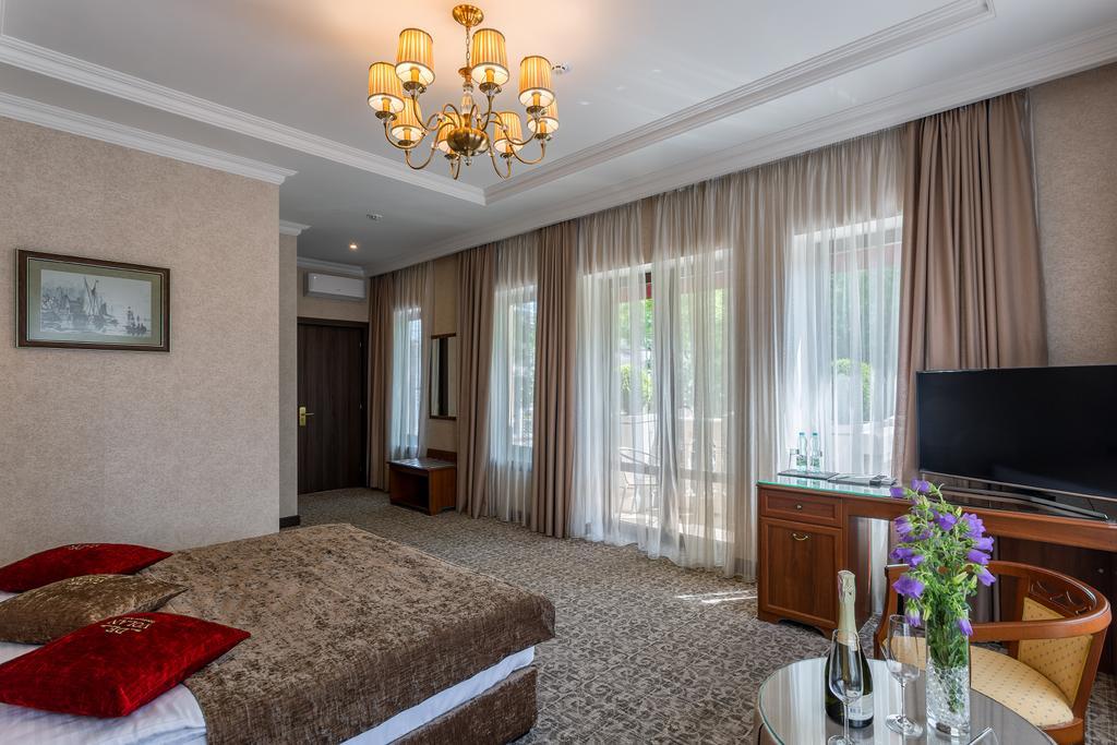 De Volan Boutique Hotel Odessa Exteriör bild