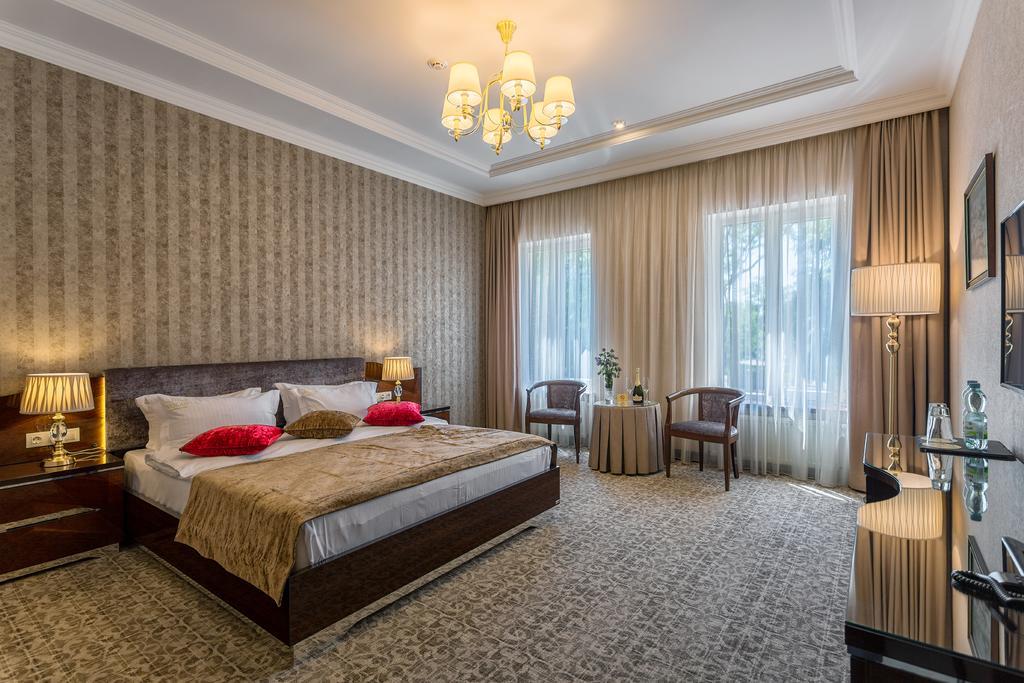 De Volan Boutique Hotel Odessa Exteriör bild